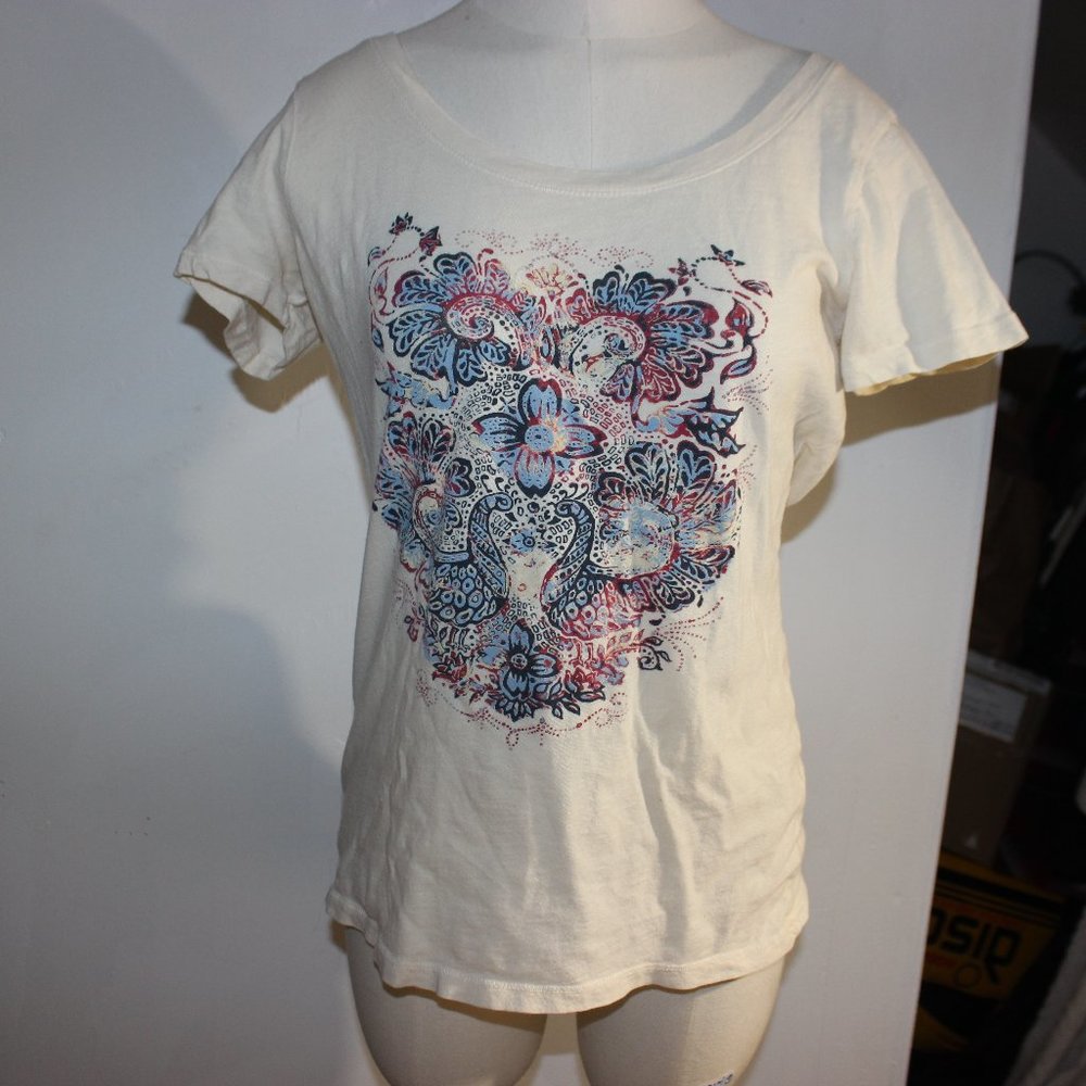 lucky tees t-shirt size medium